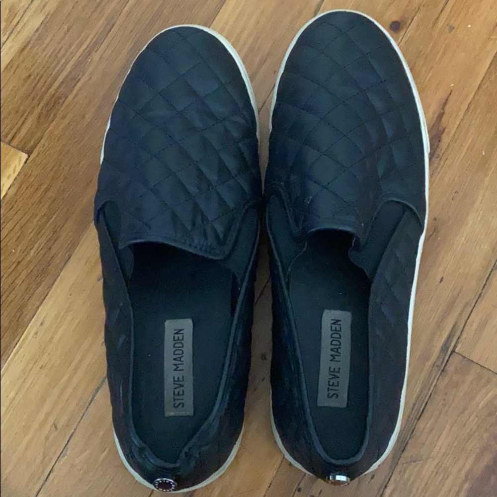 steve madden quilted loafers!!